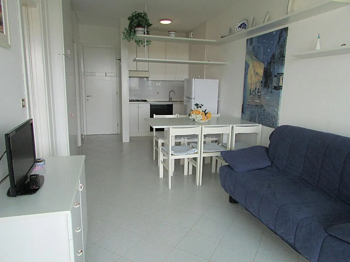 Solarium Apartment Bibione