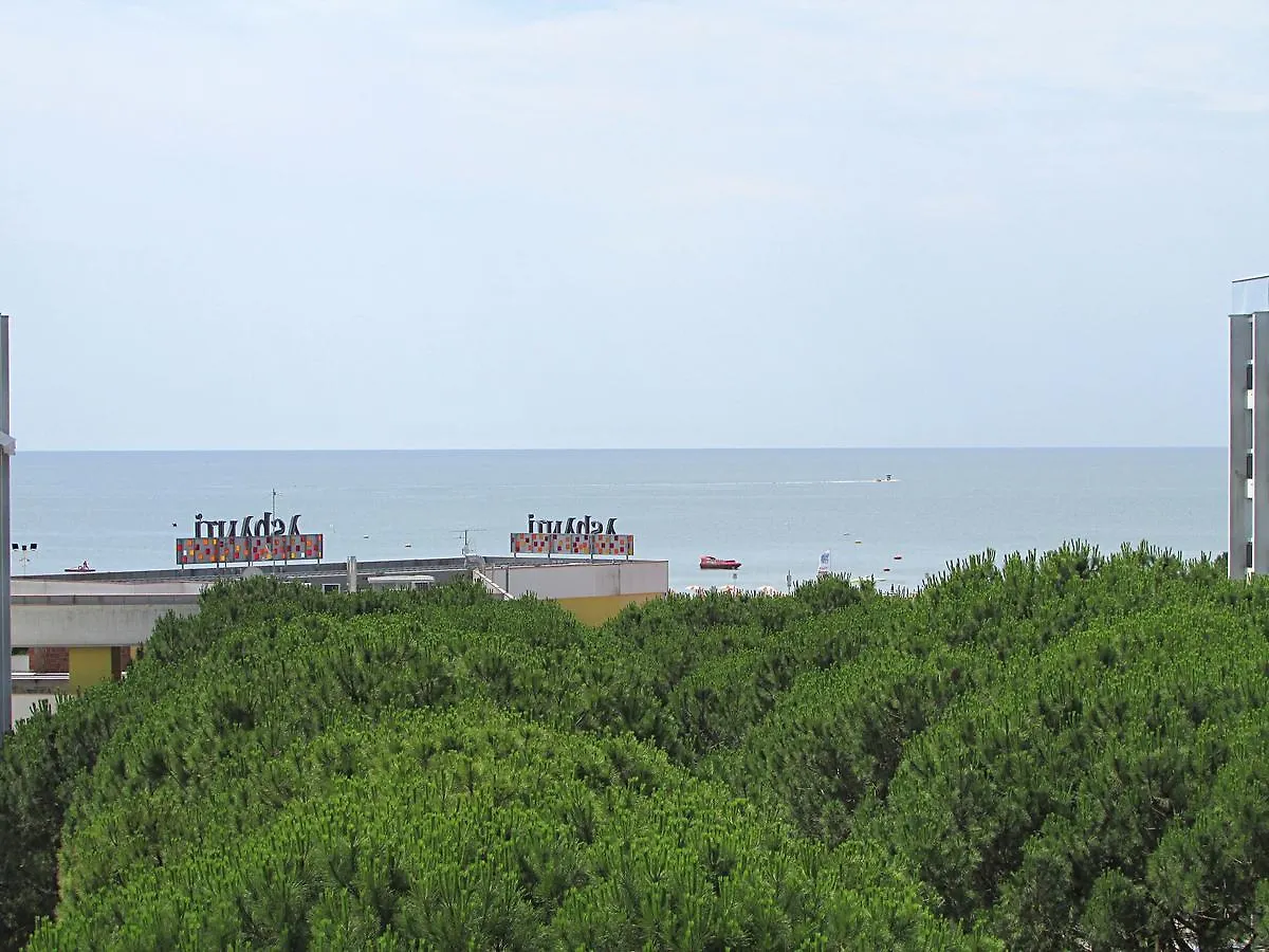 Solarium Apartment Bibione