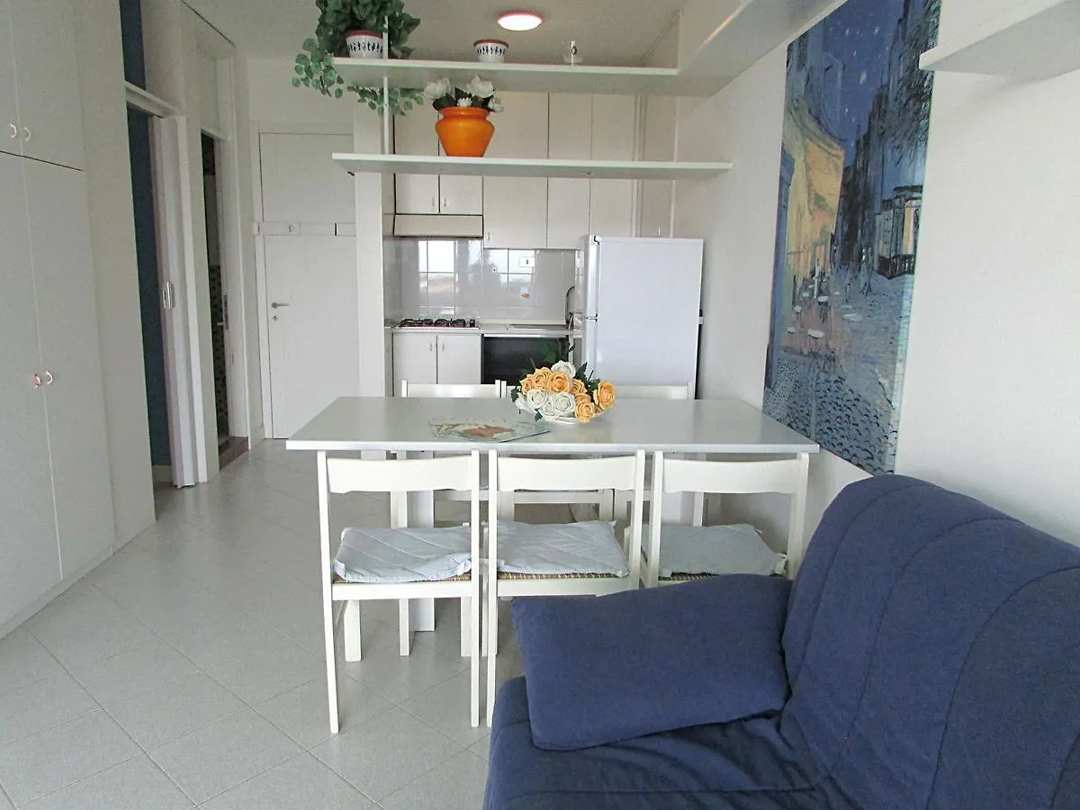 Solarium Apartment Bibione
